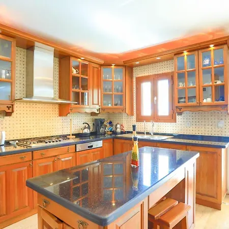 Eos * Kalkan